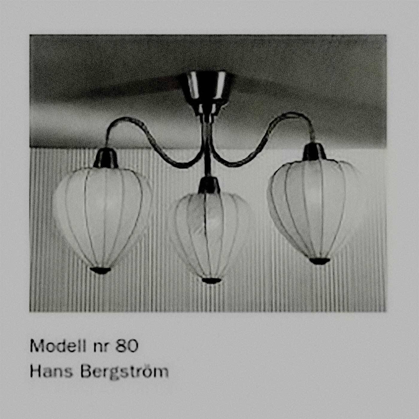 Hans Bergström pour Ateljé Lyktan, lustre à 5 bras en laiton, Suède, années 1940.