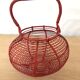 Panier à œufs rouge