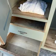 Armoire parisienne 