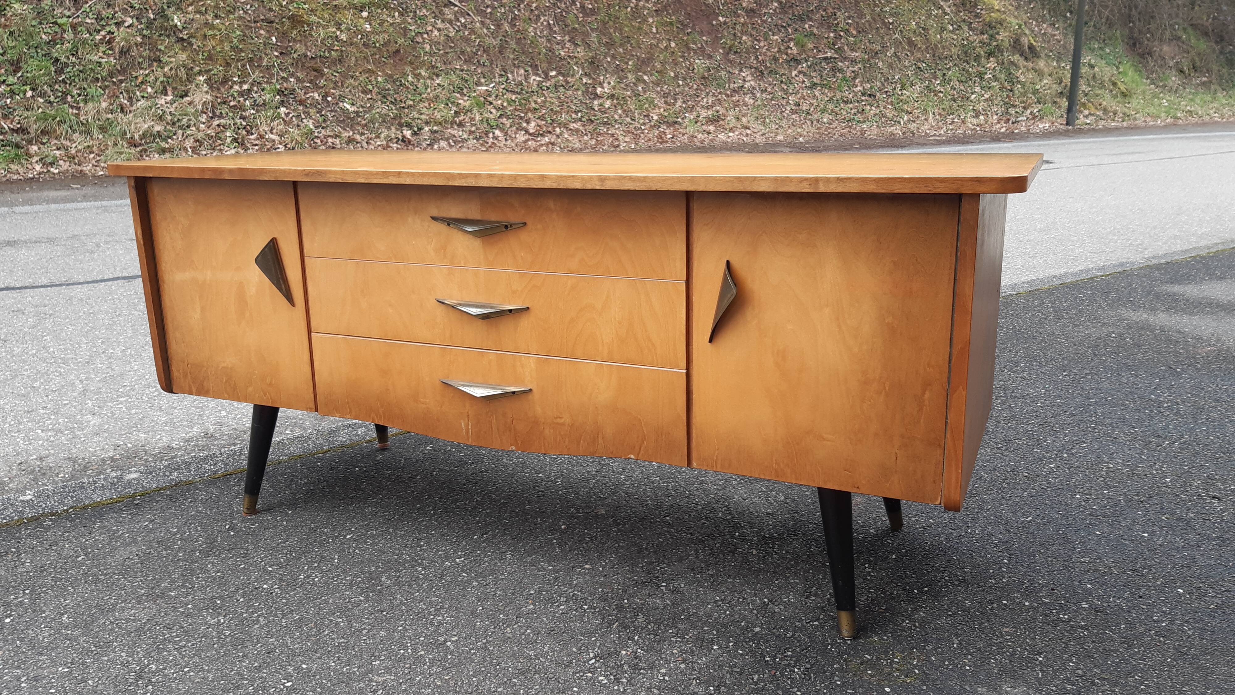 Vintage bass enfilade