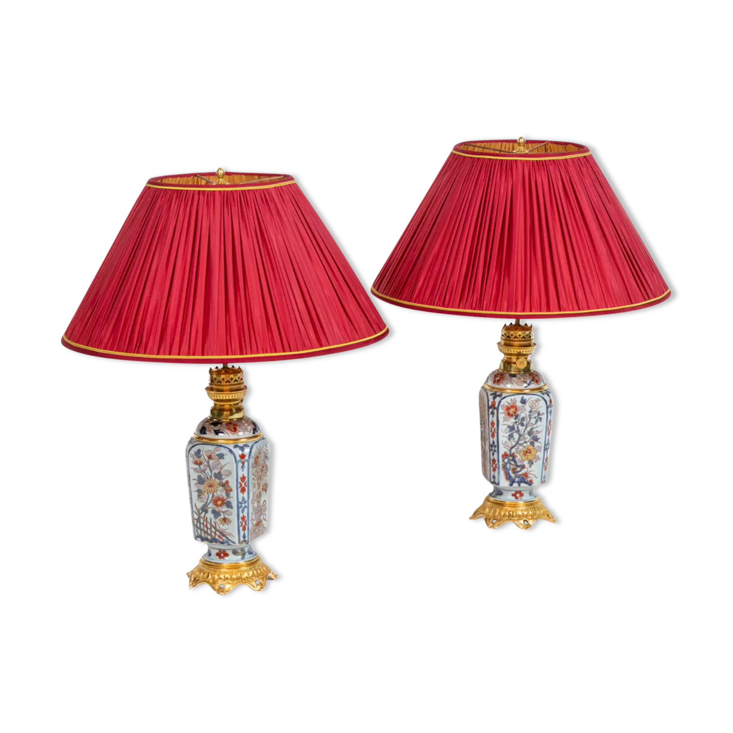 Pair of Imari porcelain and bronze lamps, circa 1880
