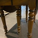 Table 6 feet Louis Philippe walnut