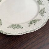 Set of 11 mismatched Terre de Fer plates