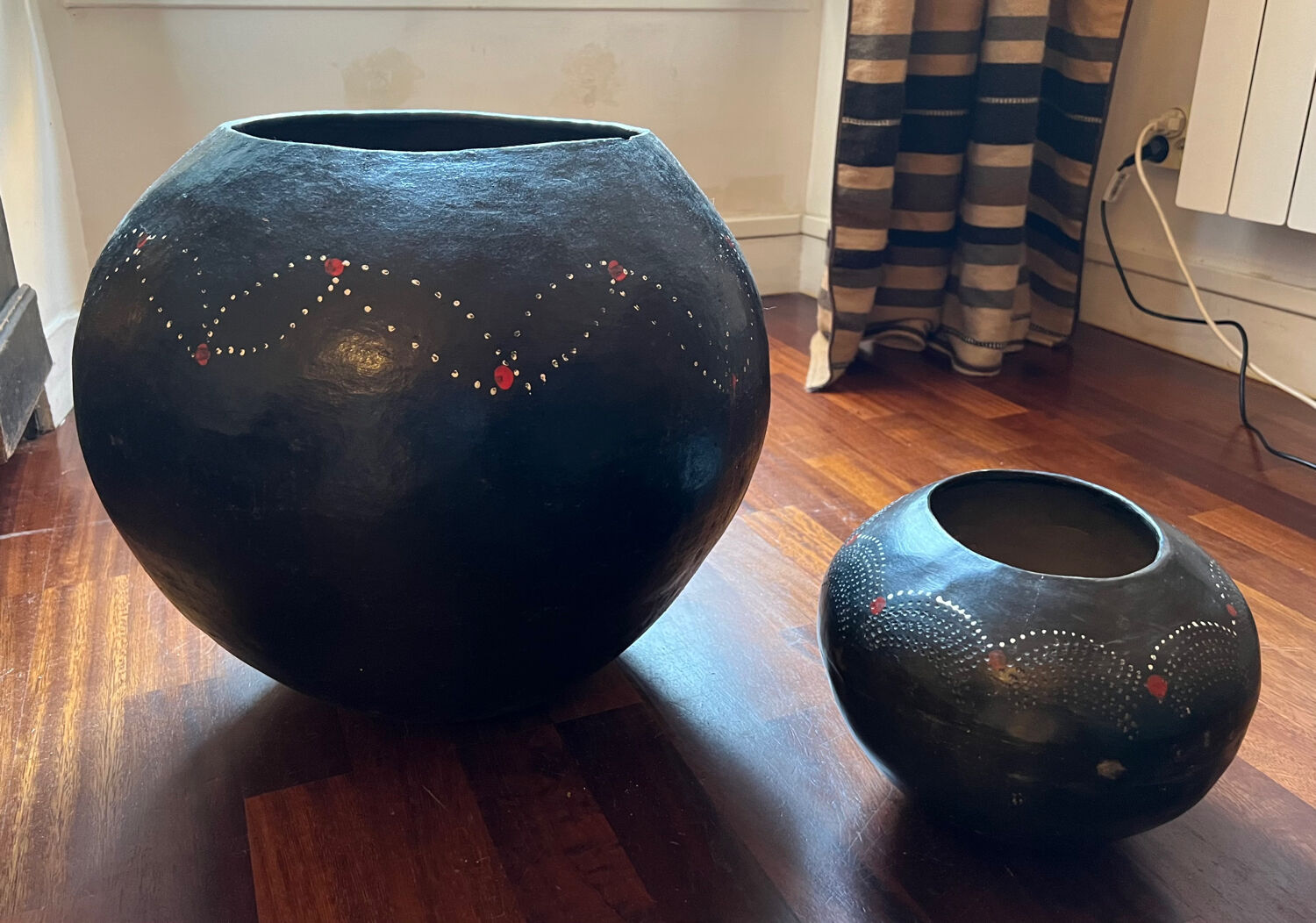 Zulu earthenware pottery - South Africa