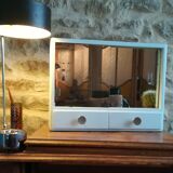 Armoire à pharmacie relookée