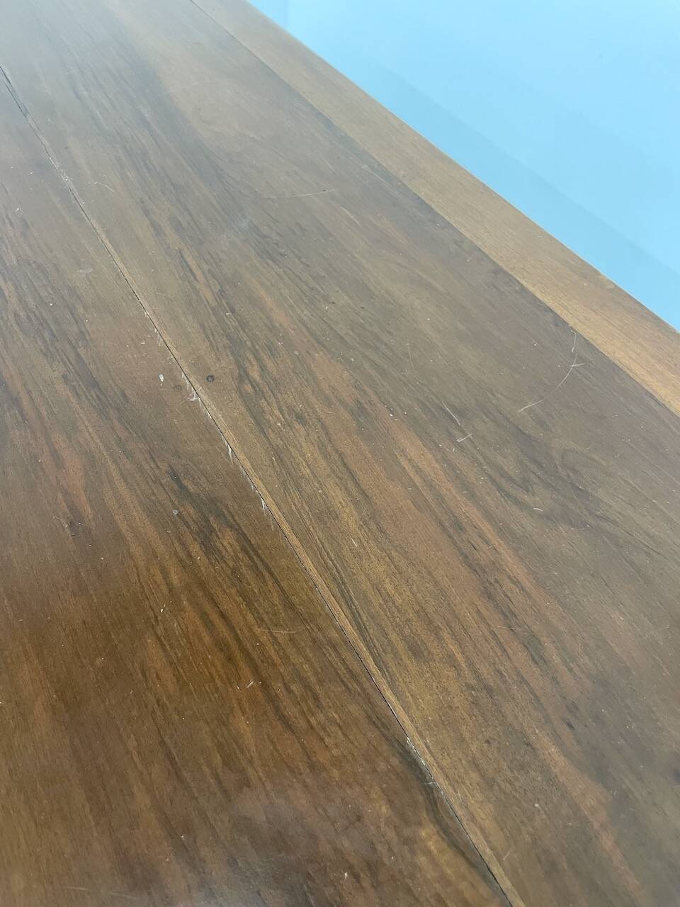 Comptoir ou bureau en noyer années 50