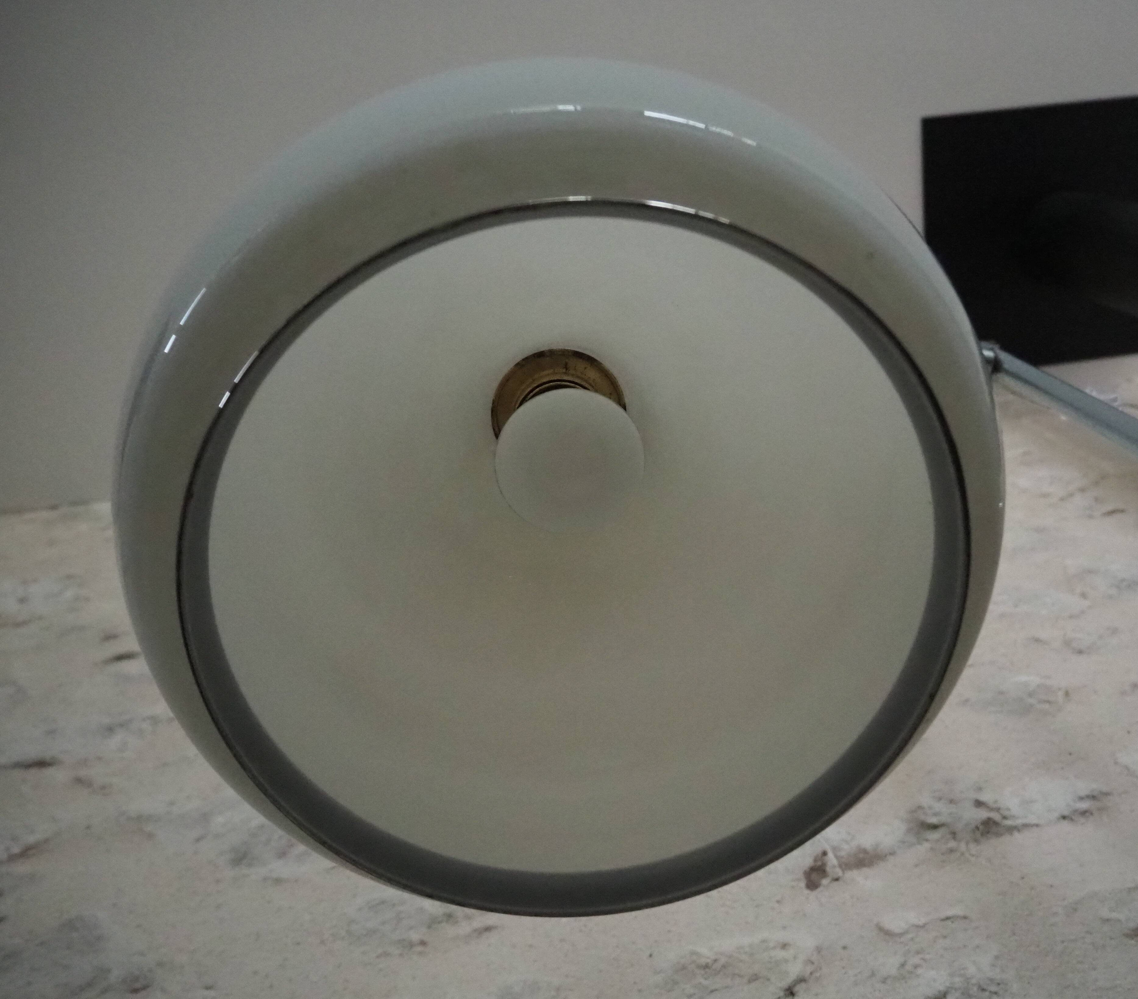 Suspension in white opaline – silver-edged from the 1970s.