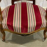 Napoleon III armchair from the end of the 19th century in walnut
