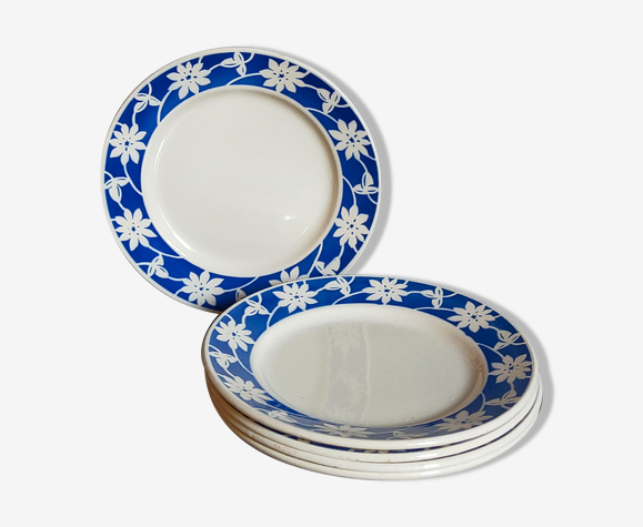 Five dessert plates of Badonviller with flowers