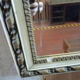Style mirror