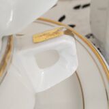 Set of 3 white and gold bistro coffee cups and coffee pot, in porcelain