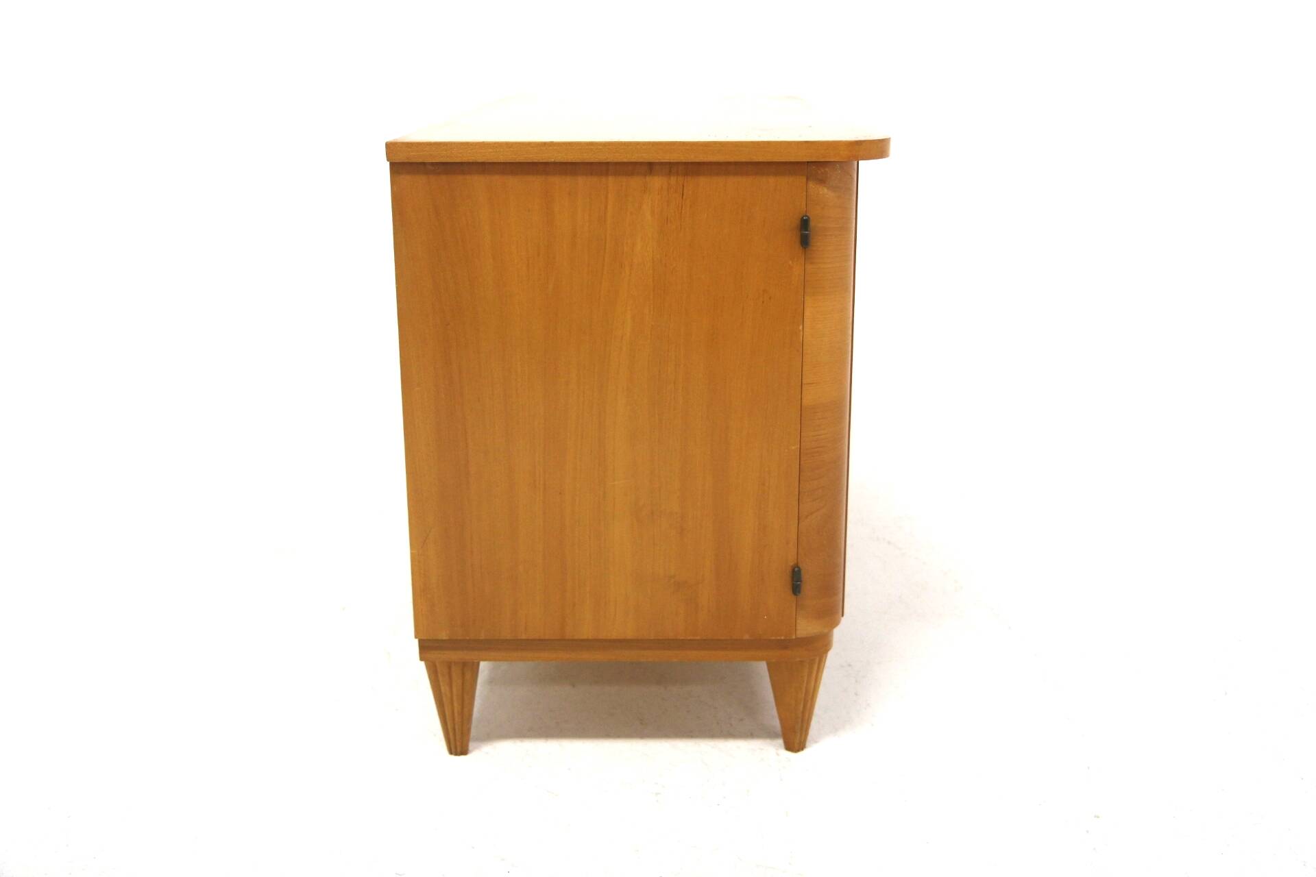 Scandinavian elm chest of drawers, Swedish modern, Sweden, 1940