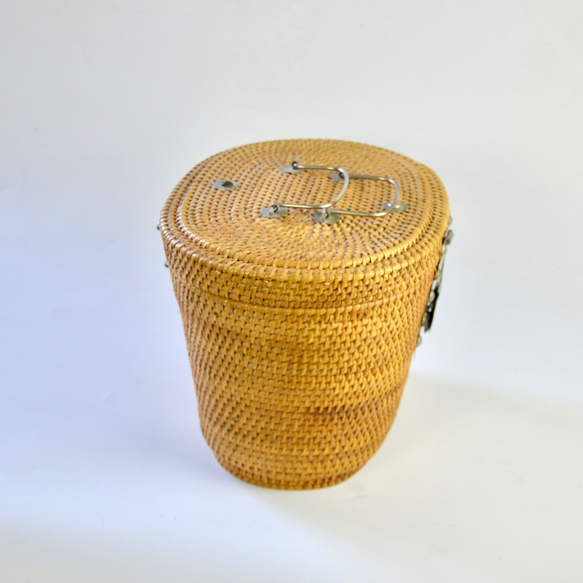 Chinese wicker tea basket