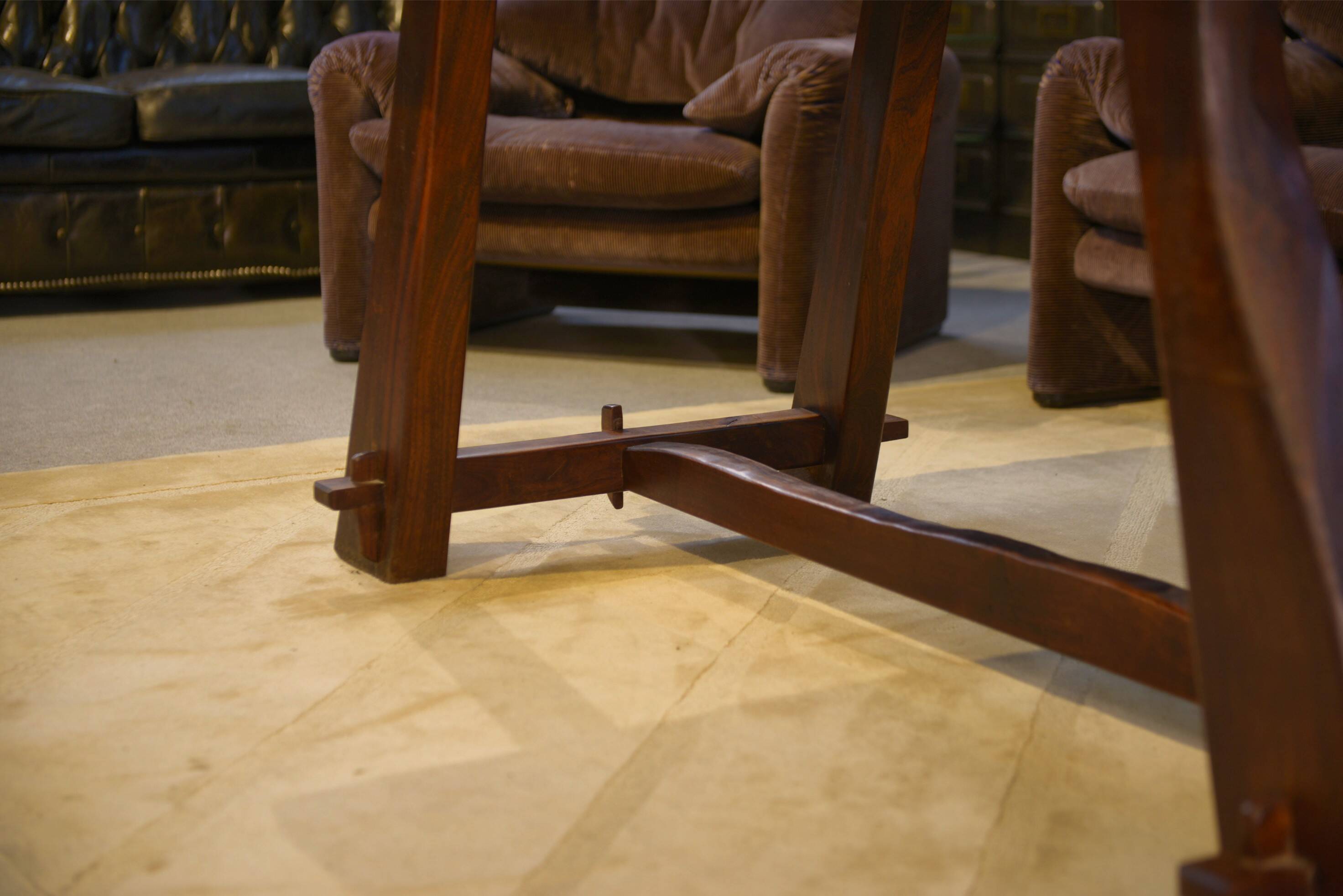 Brutalist table in elm by Aranjou 1950s