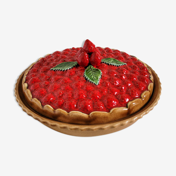 Plat en barbotine tarte aux fraises