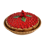 Slurry dish strawberry pie