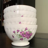 Set of 4 porcelain bowls