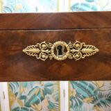 Man hairdresser Louis XVI in mahogany veneer 19th