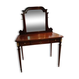 Old mahogany dressing table