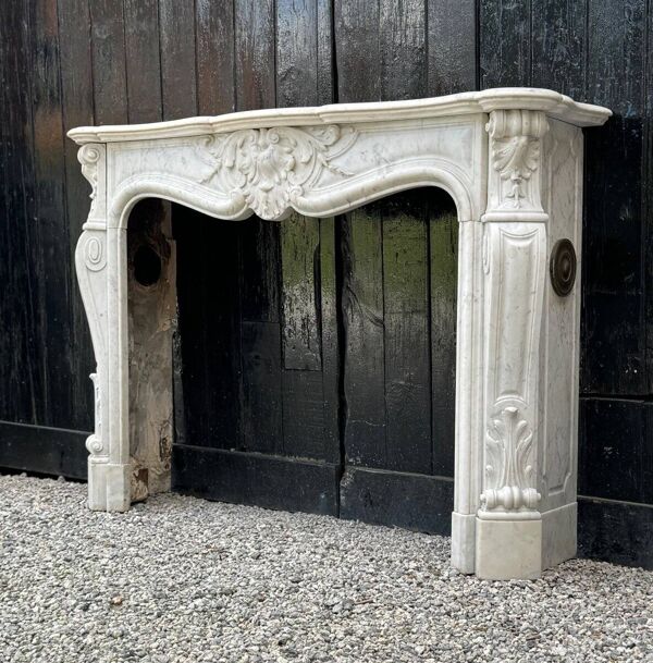 Cheminée De Style Louis XV En Marbre De Carrare Ver 1880