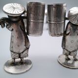 Knife holders and 2 toothpick doors.