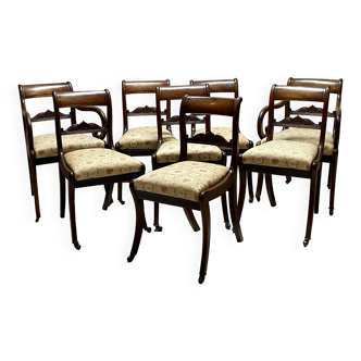 Ensemble de six chaises et deux fauteuils d’époque Charles X