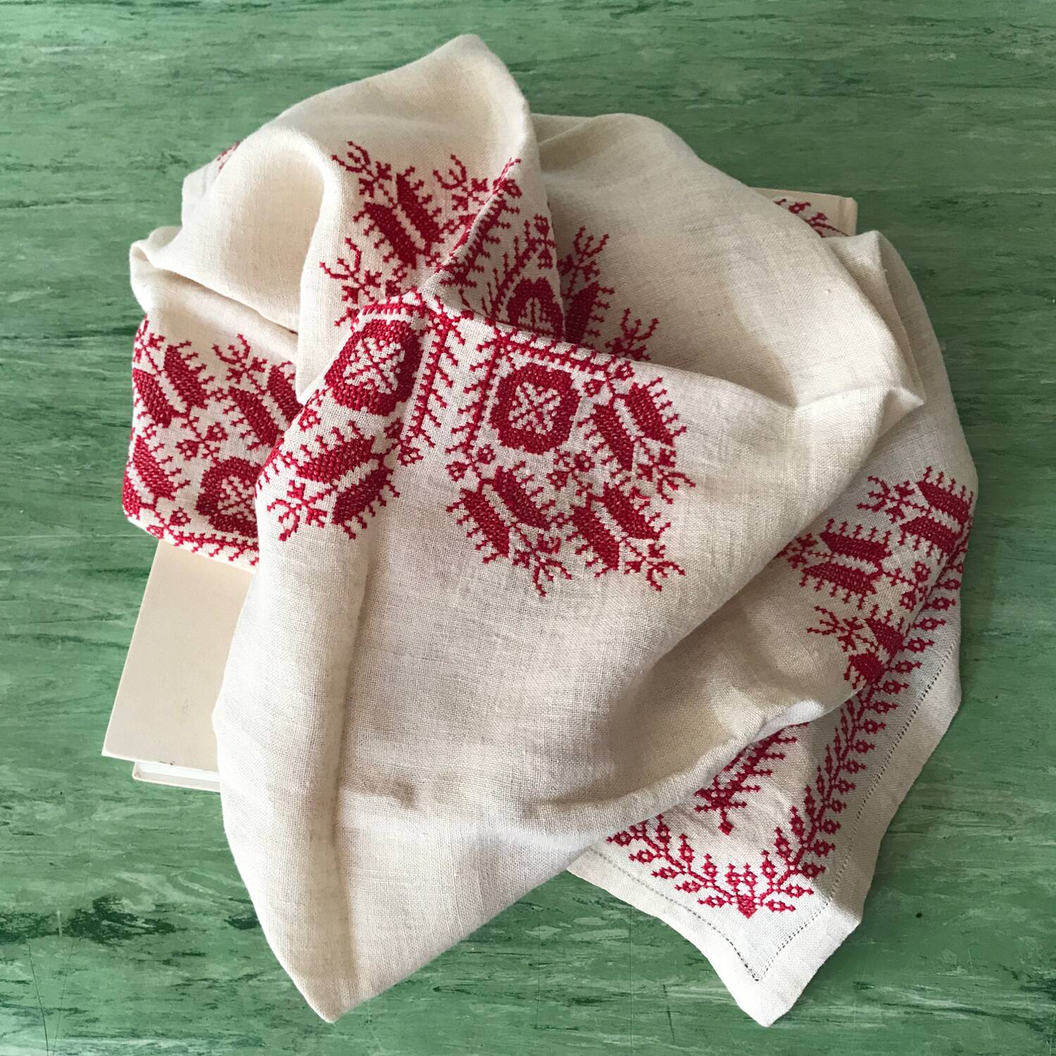 Hand embroidered linen tablecloth and napkins