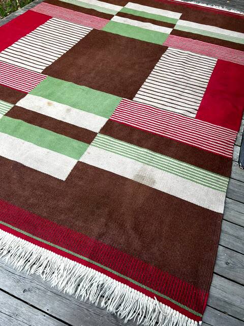Large modern wool rug from the mid-century 1960s, Czechoslovakia, 335 × 240 cm