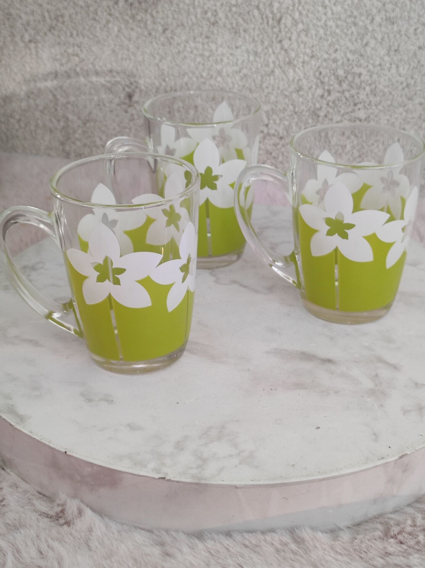 1980s coffee cup model Pimprenelle