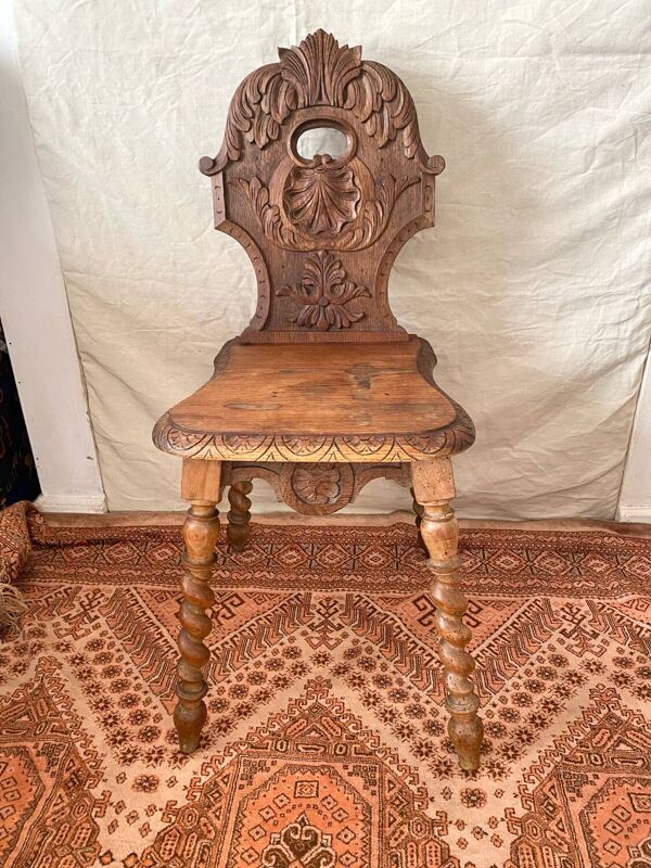Chaise ancienne artisanat Alsacien