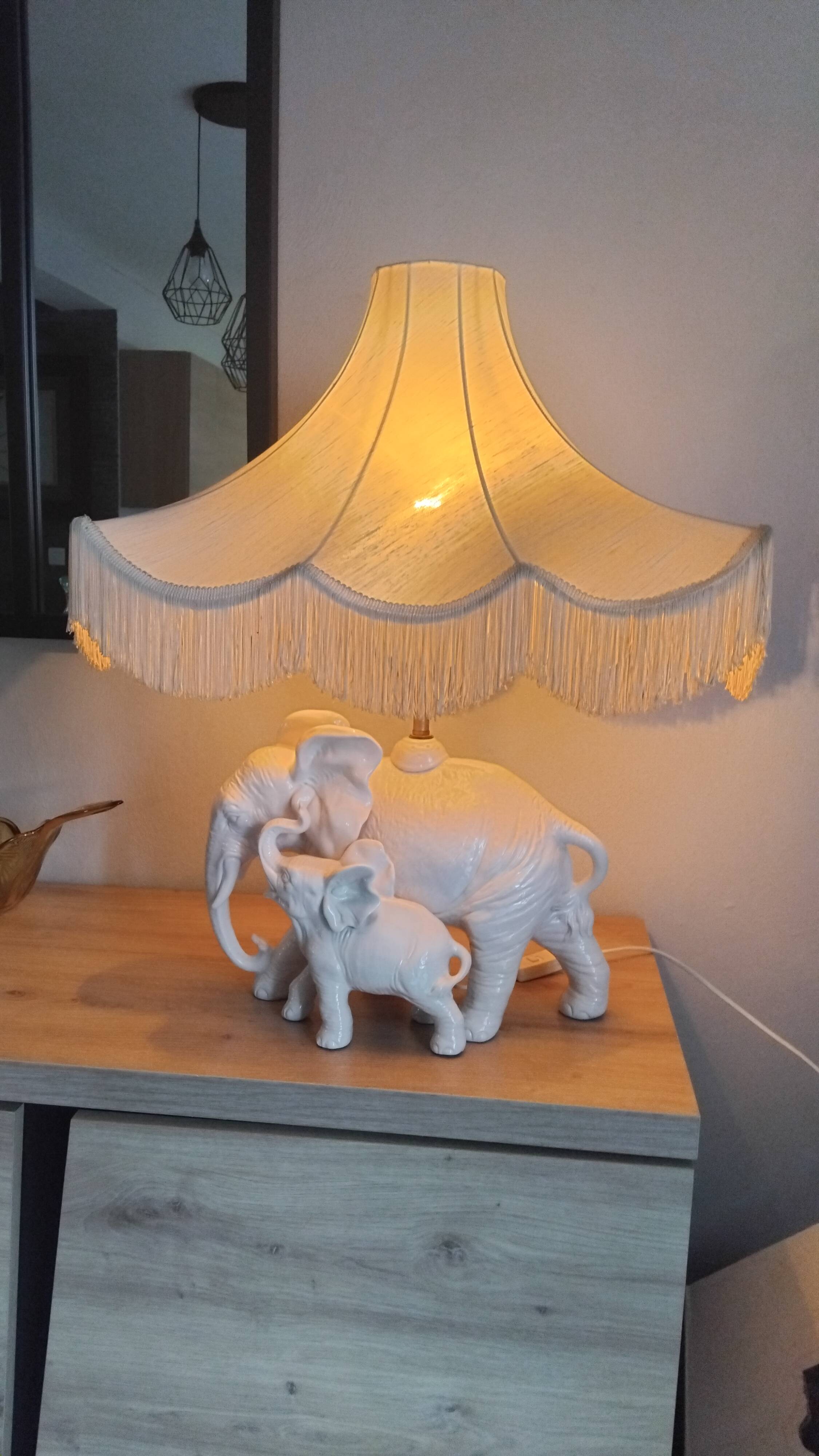 Elephant Bedside Table Lamp Elephant Pagoda Vintage 80s