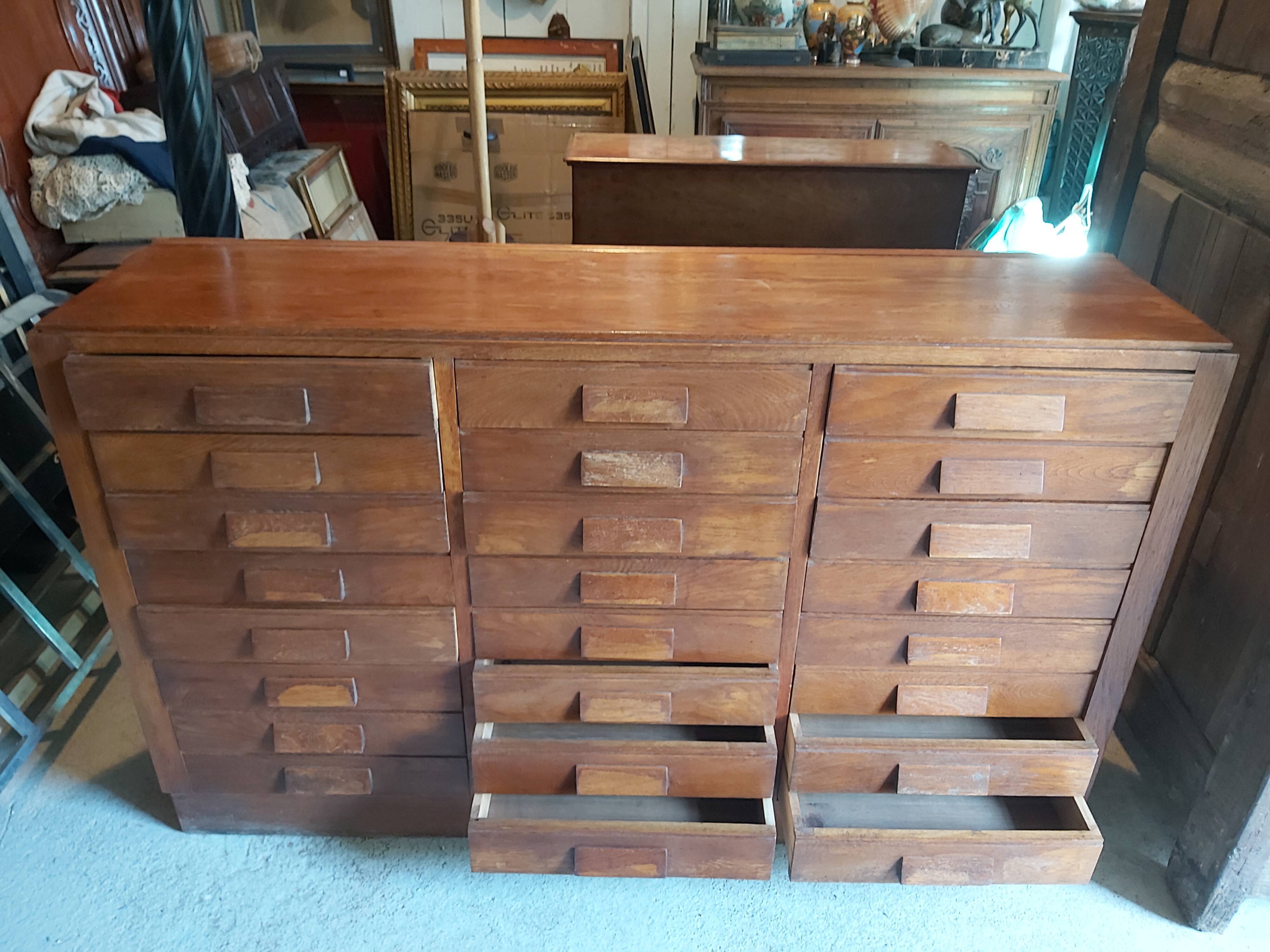 Loom cabinet, 24 drawers
