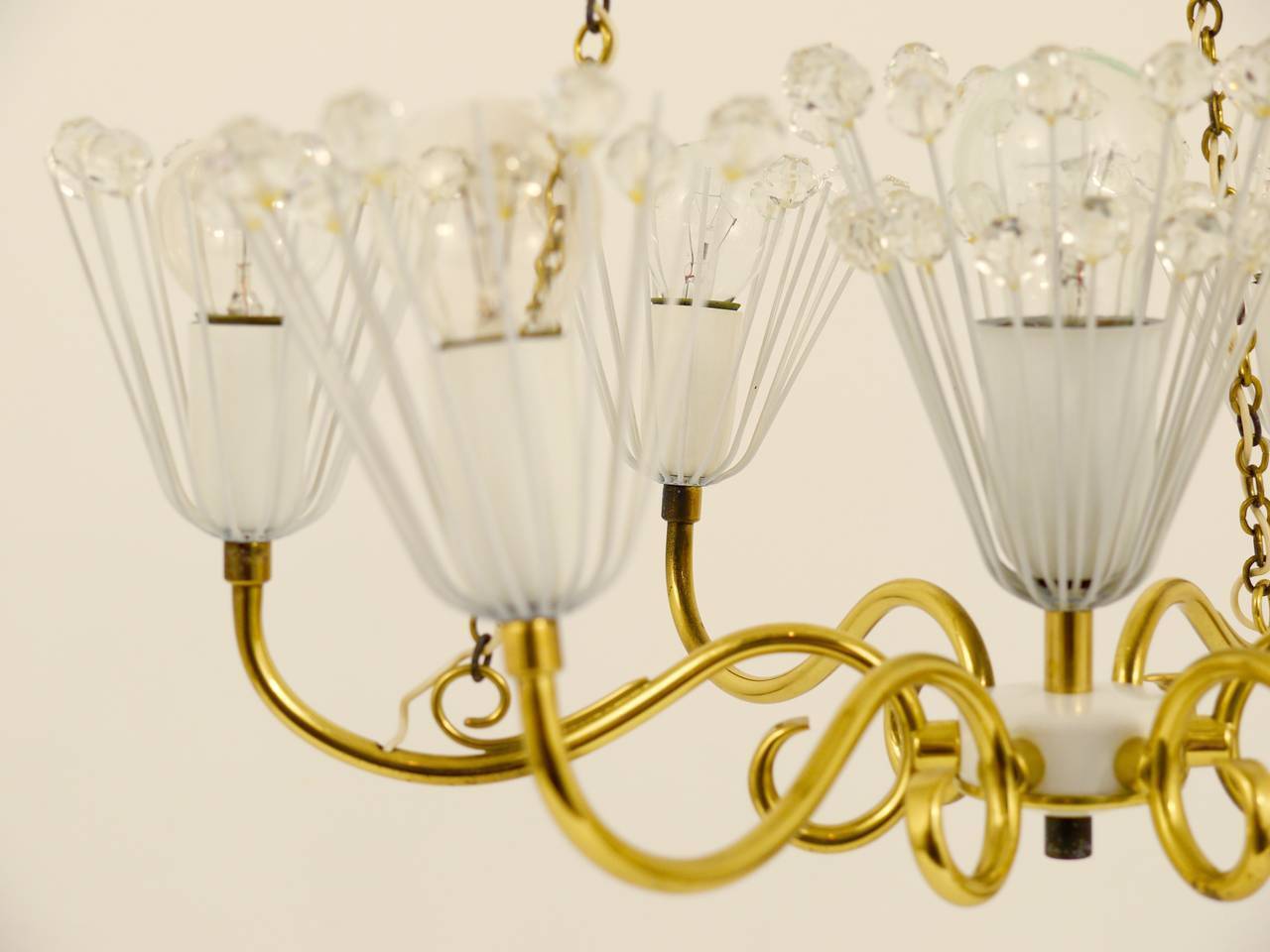 Emil Stejnar brass chandelier from the mid-century, Rupert Nikoll Vienna, Austria, 1950s.