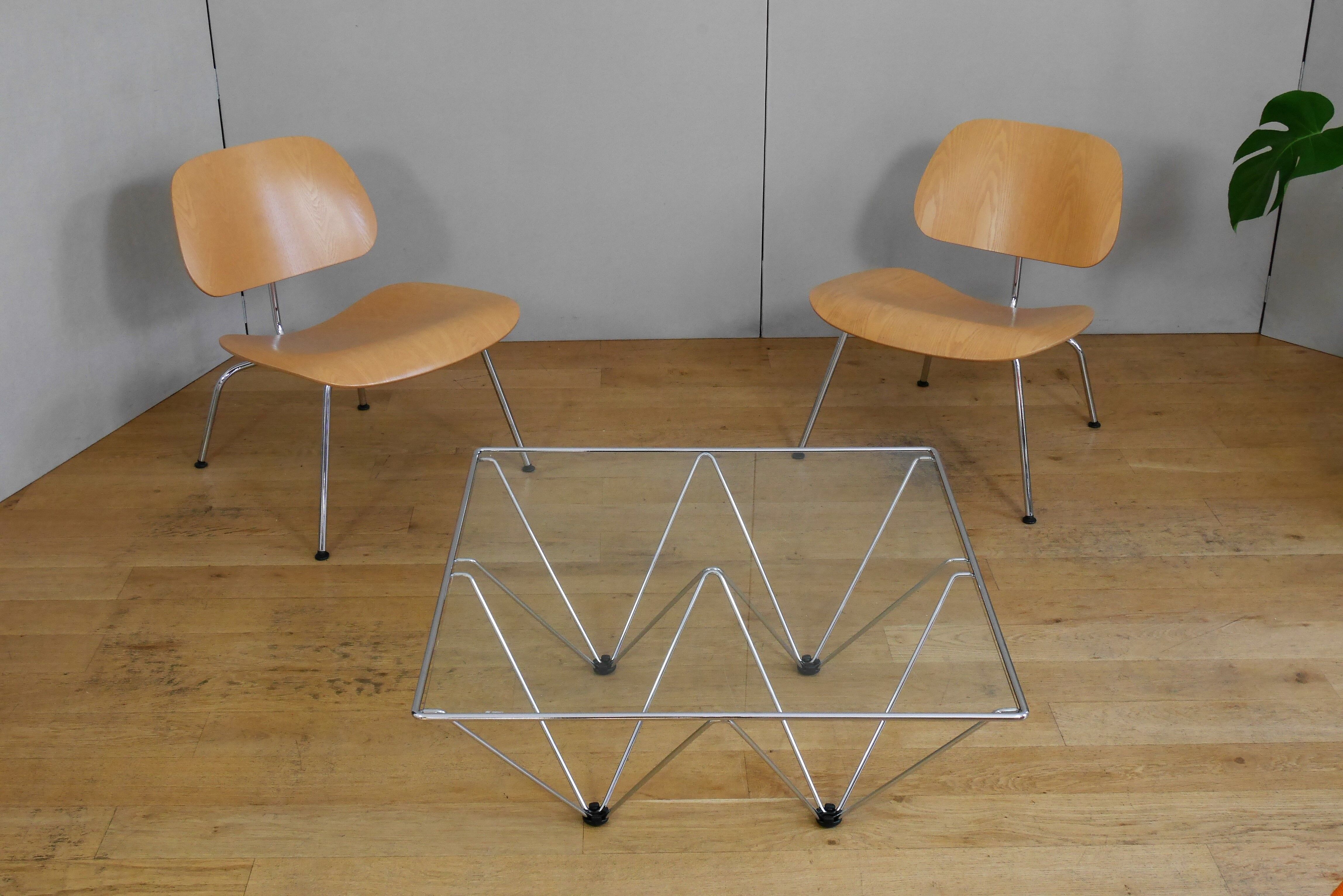 Pair of LCM chairs by Charles & Ray Eames, vitra edition