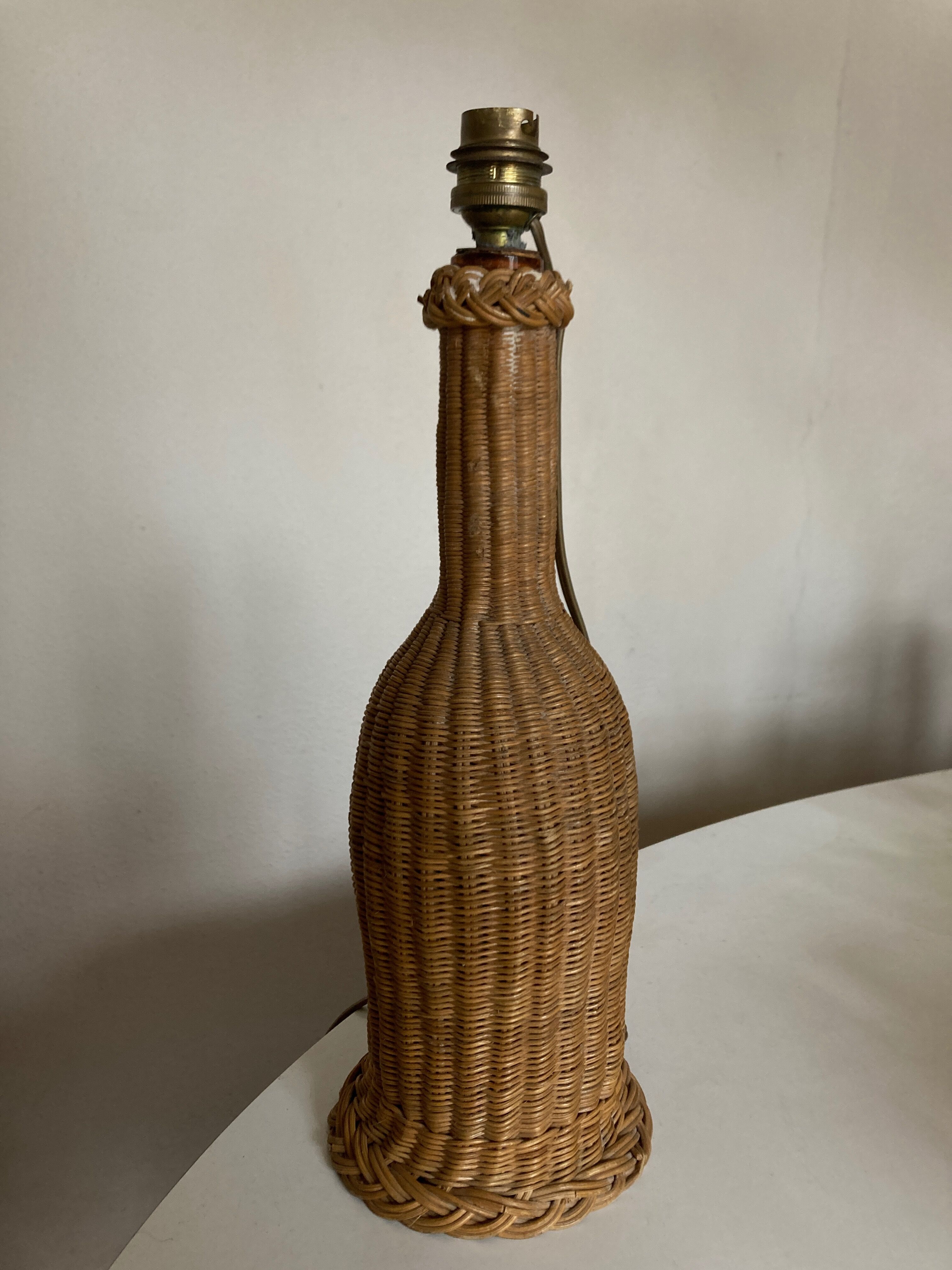 Lamp cabanon Provence in woven wicker basket weavers 1950