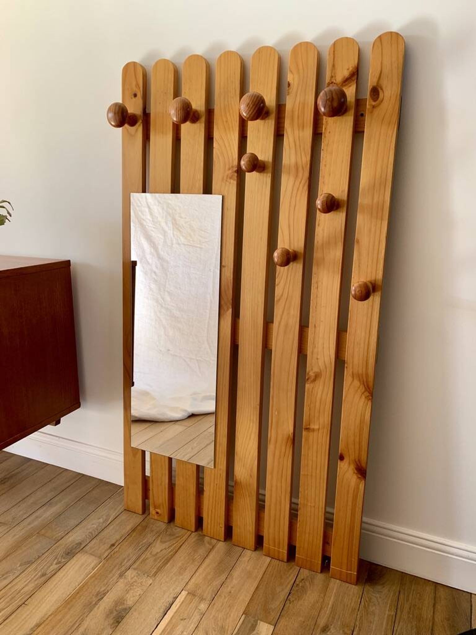 cloakroom coat rack mirror in blond pine 70s-80s