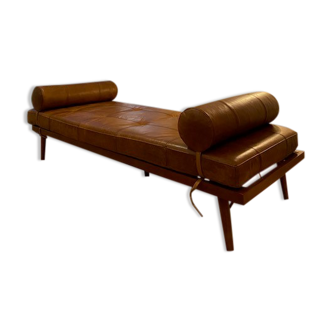 Daybed brown leather Scandinavian style