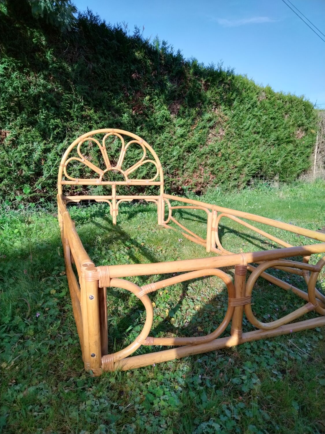 Lit rotin 1 personne