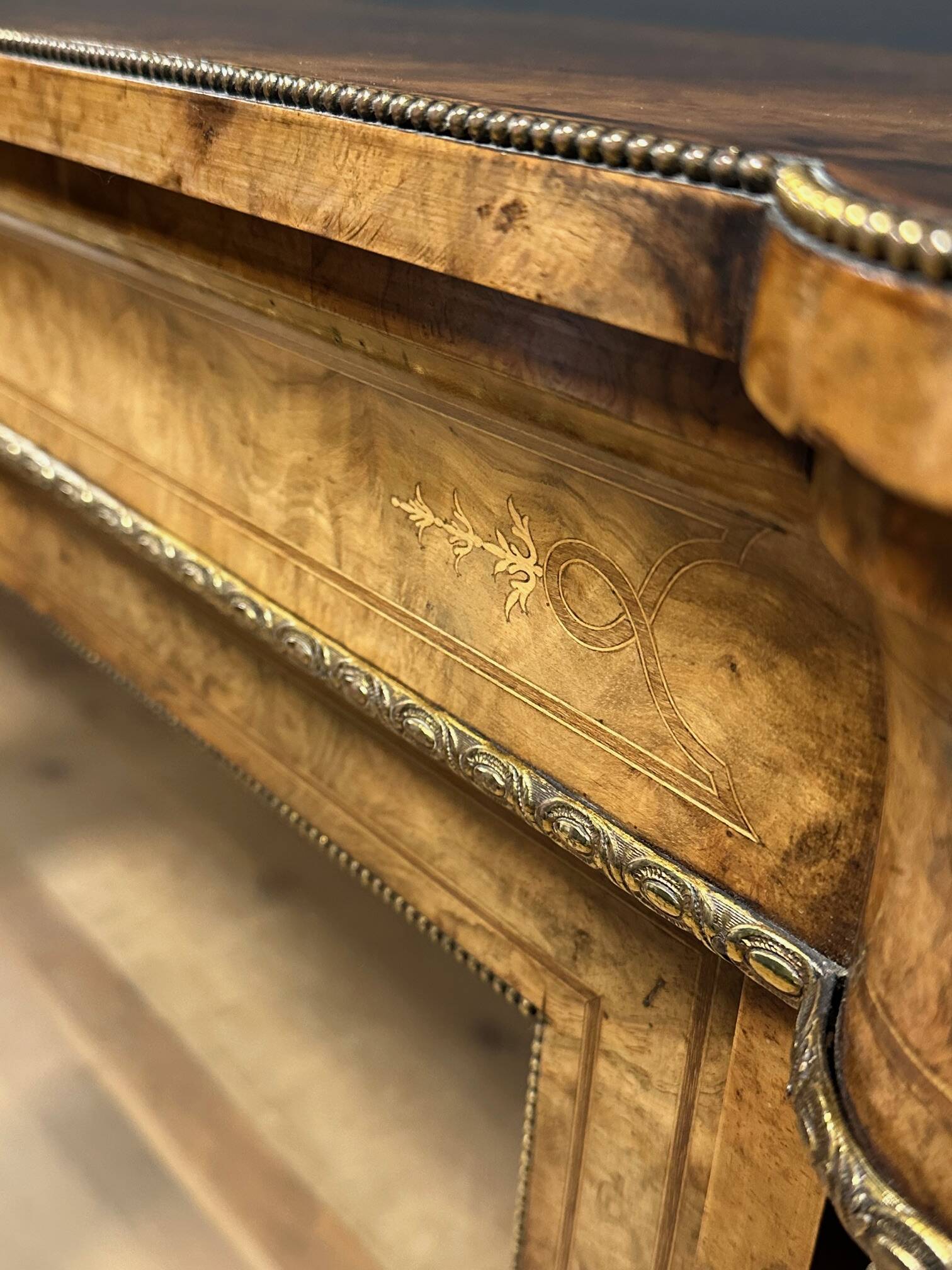 Bibliothèque ancienne