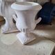 Set of 2 footed vases, 18 cm high and 10 cm high amphora.