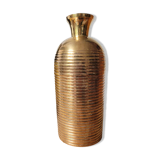 Vase en laiton strié d'anneaux