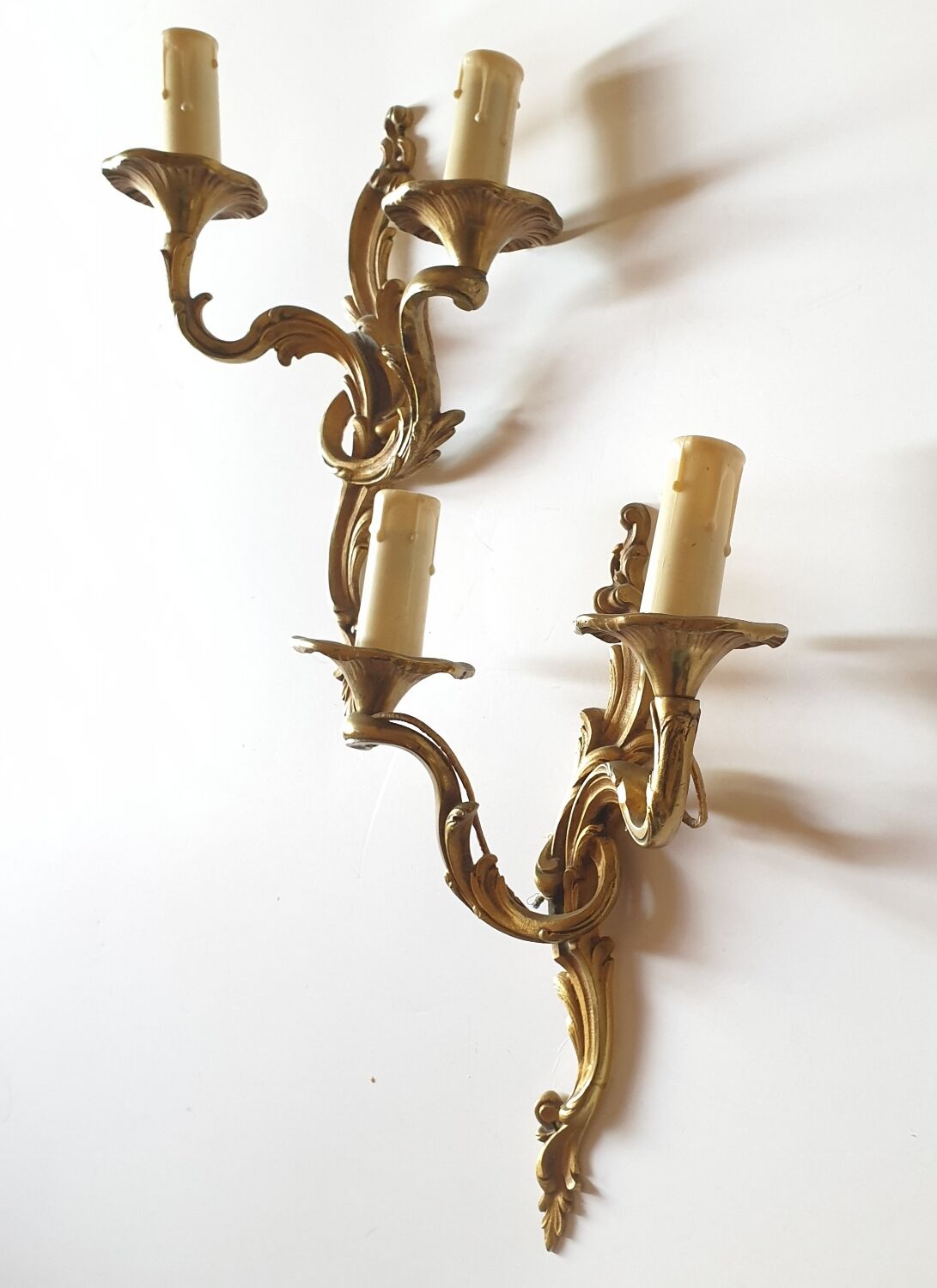 Pair of wall lamp in gilded bronze XXth style Louis XV France