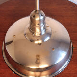 Lampe Bauhaus en verre mercurisé suspension industrielle chromée.