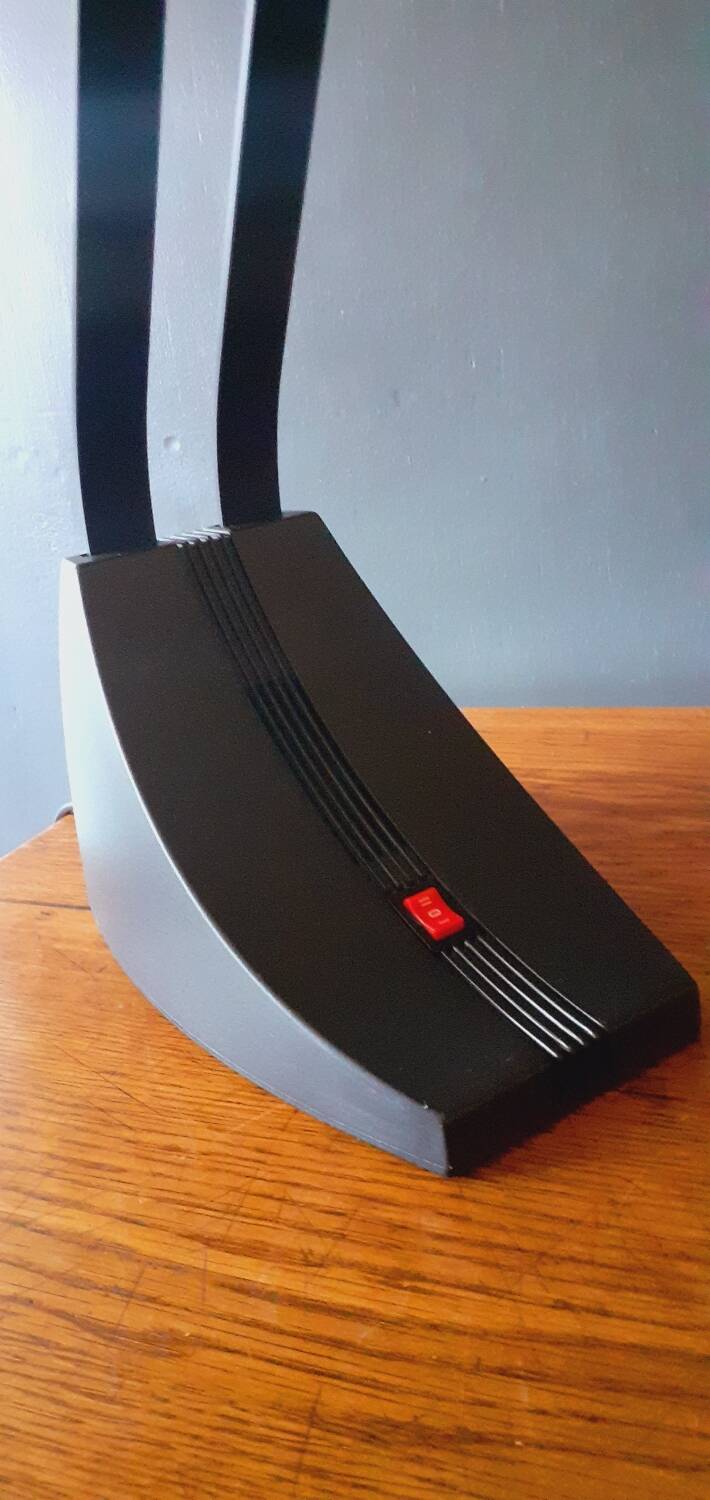 Mizar desk lamp from the 80s Italy by G. Linardi