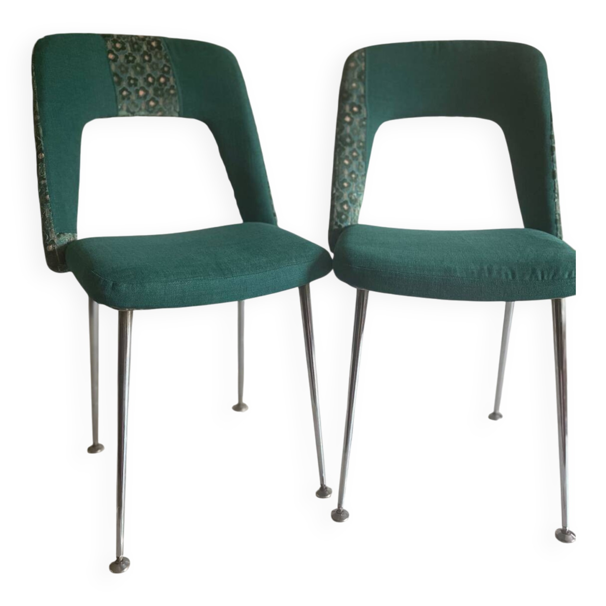 Pair of vintage conference chairs