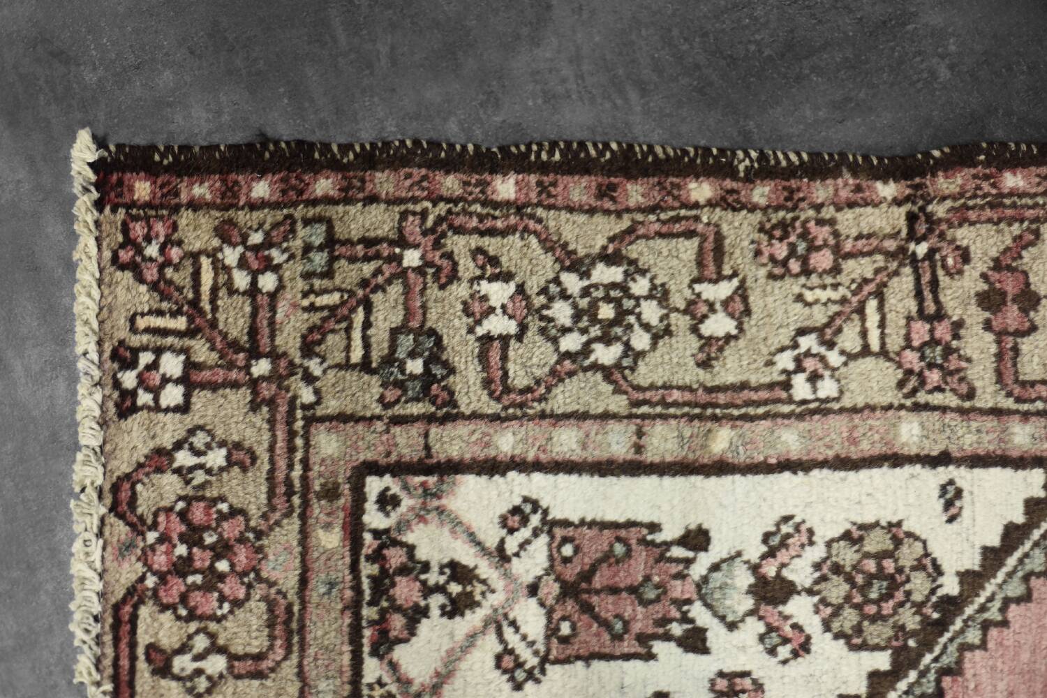 Vintage Hand-Woven Middle Eastern Oriental Hamadan Rug, 1960s