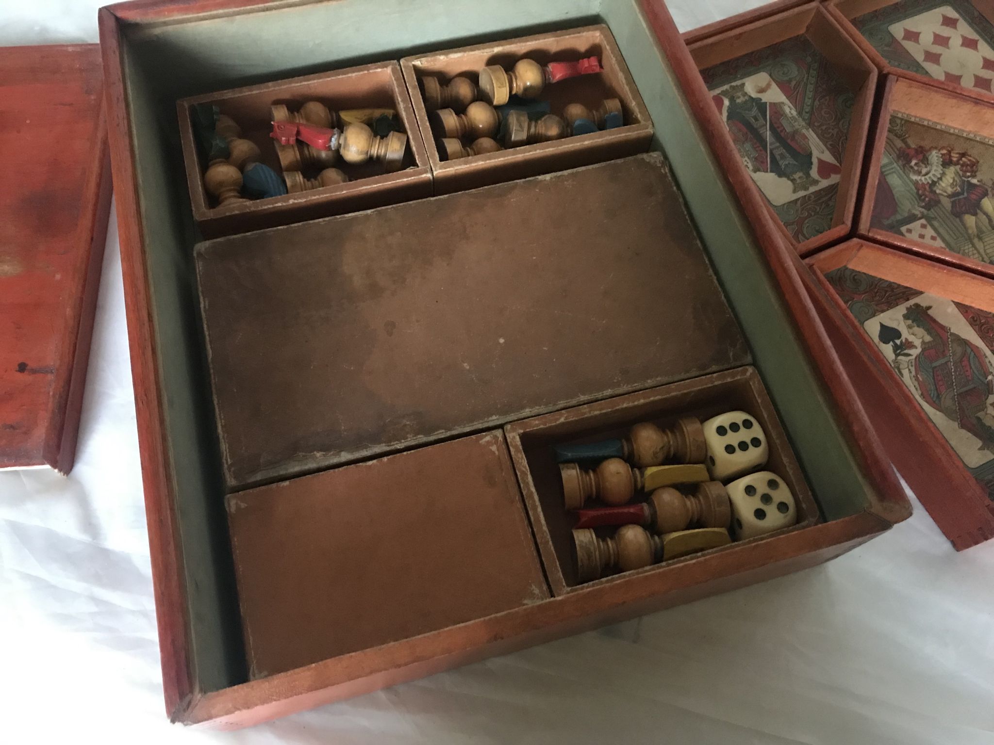Jeu de nain jaune années 40
