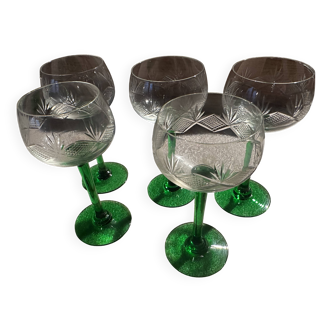 5 alsace white wine glasses in engraved crystal and green feet h 17 cm