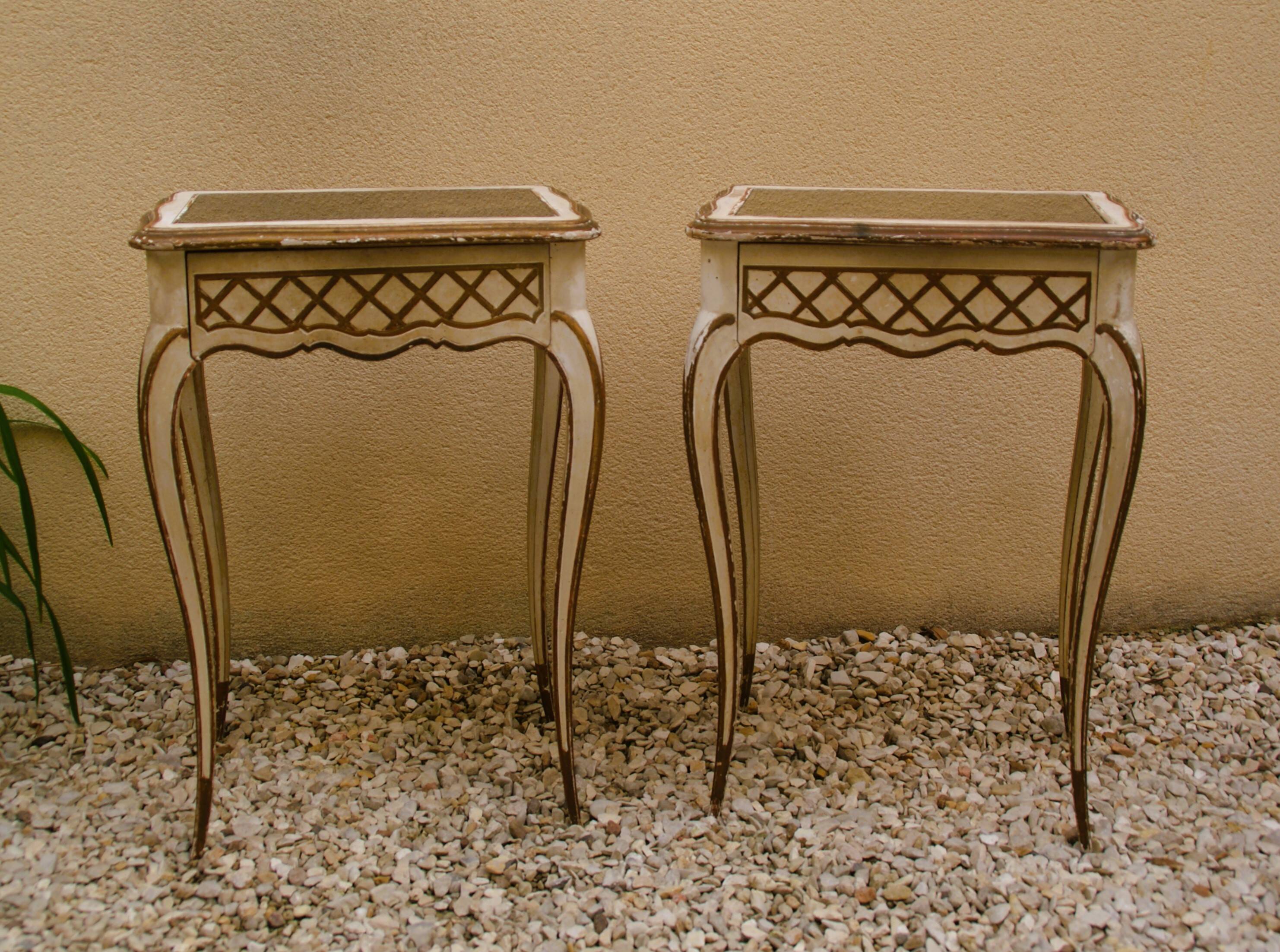 Pair of small tables 1900 in Louis xv style