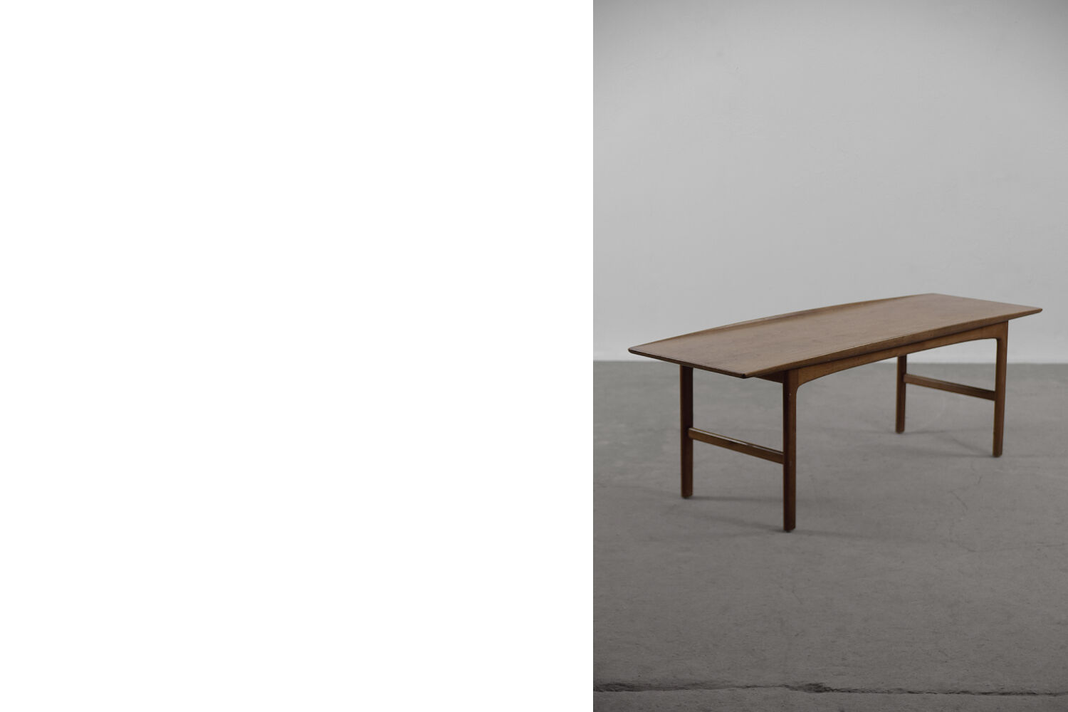 Table basse scandinave en teck, années 50